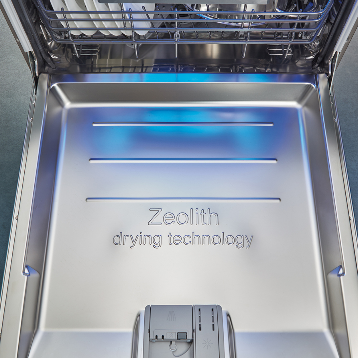 Zeolith Trocknen – Für glänzende Spülergebnisse bei Elektrotechnik Philipp Degenmeier in Sinning