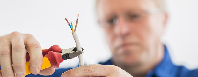 DGUV Vorschrift 3-Check bei Elektrotechnik Philipp Degenmeier in Sinning